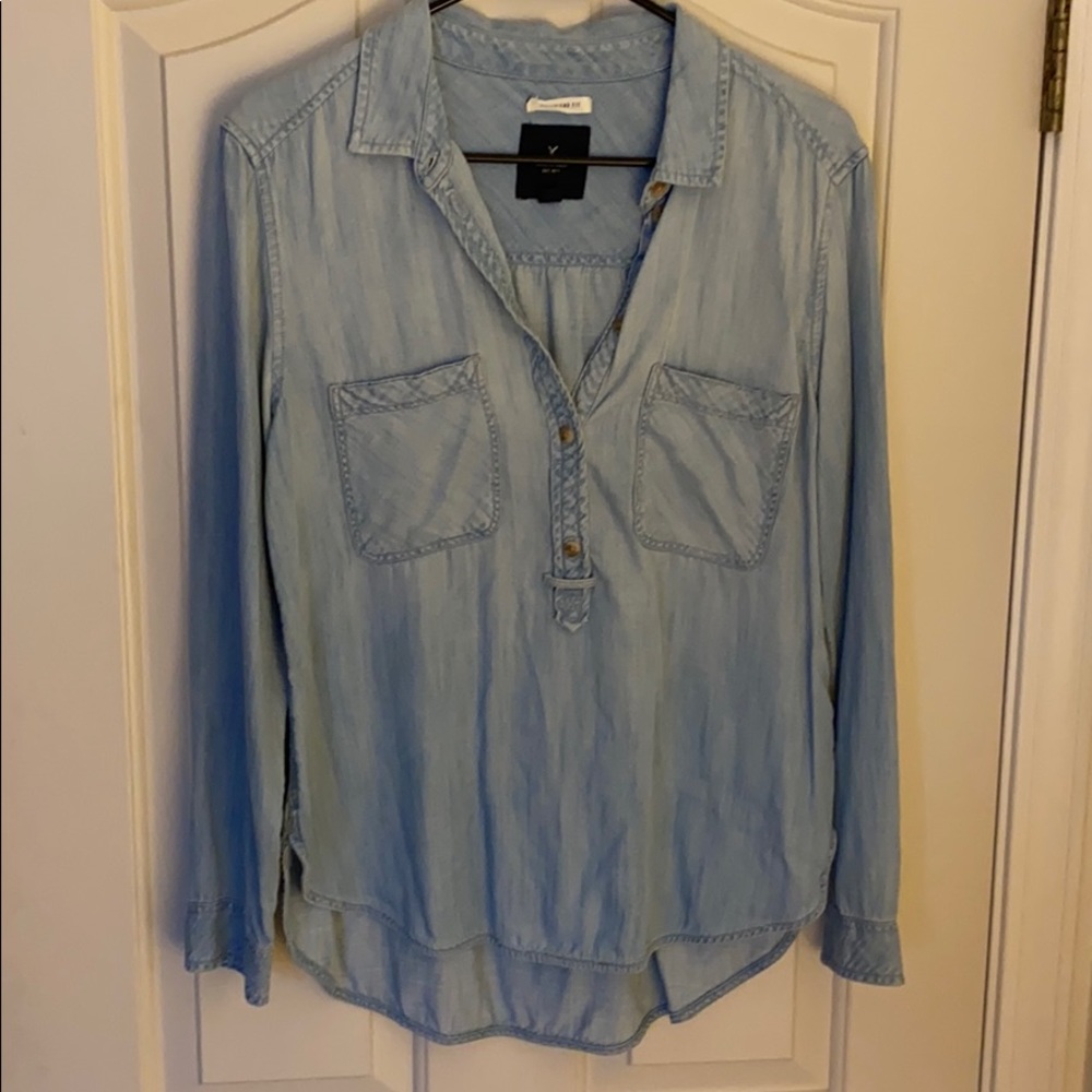 AE Button Up